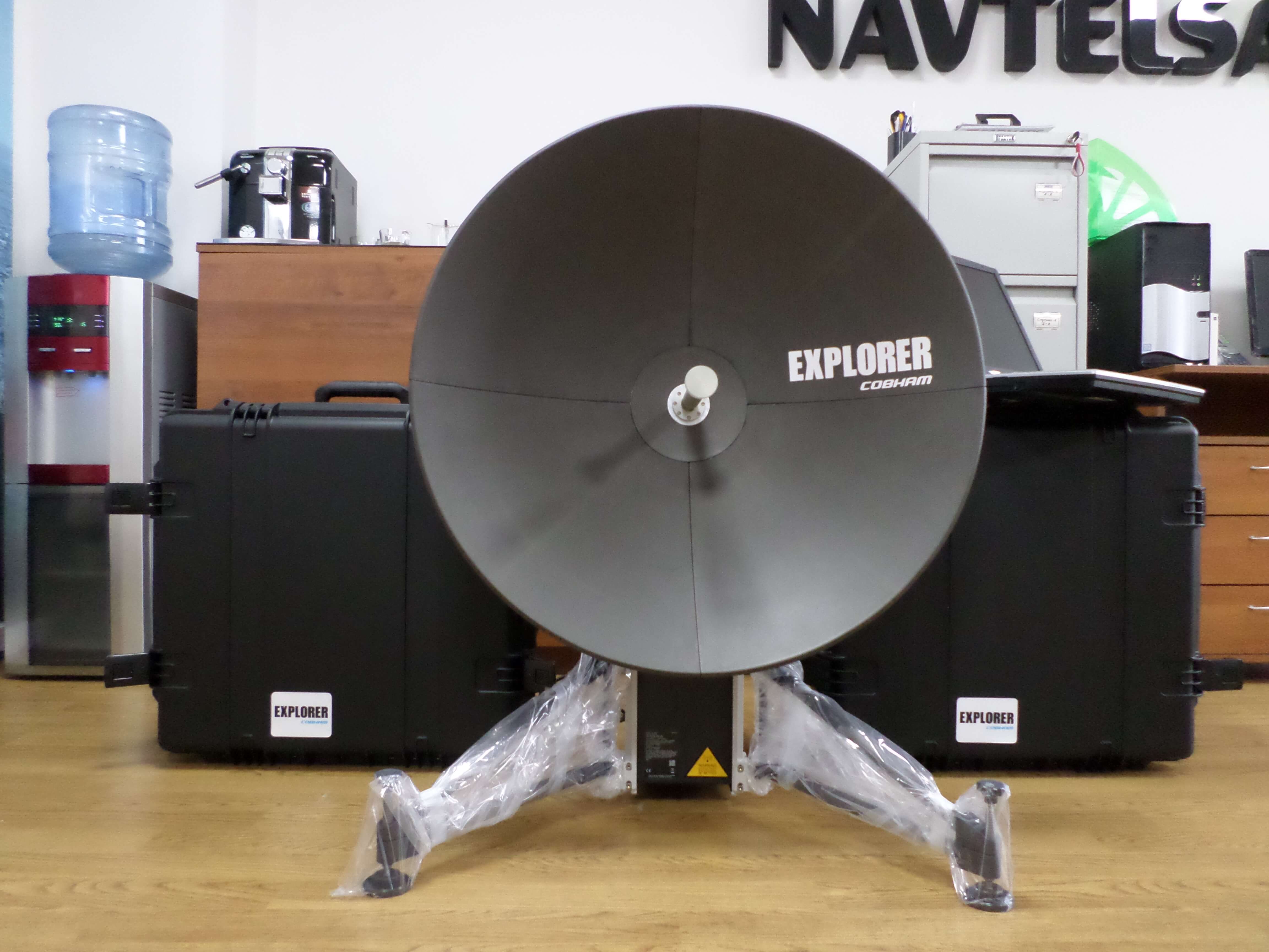 EXPLORER 5075 GX satellite communications terminal
